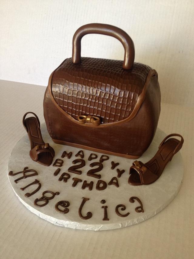 Chocolate purse - Decorated Cake by taralynn - CakesDecor