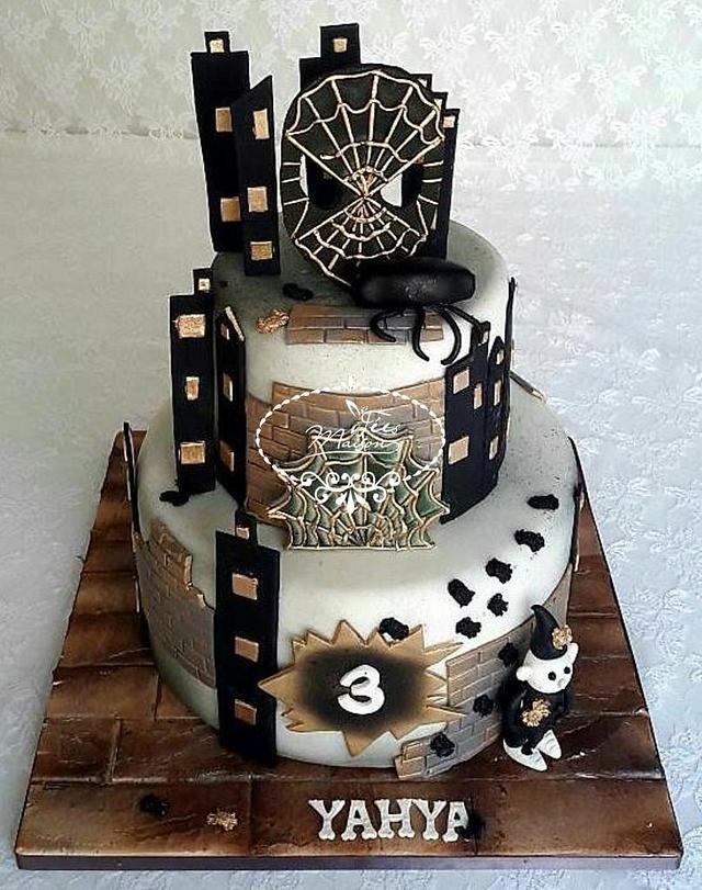 SPIDERMAN - Cake by Fées Maison (AHMADI) - CakesDecor