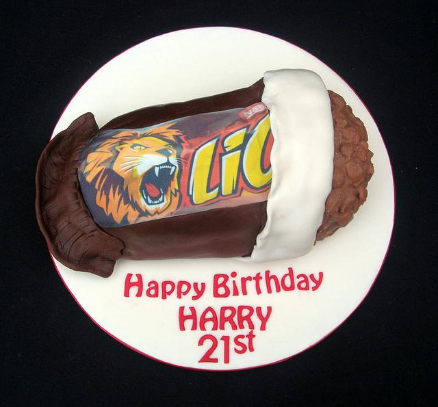 Lion Bar Cake