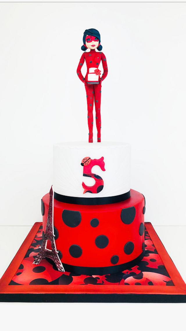 Lady Bug Cake Miraculous Cake By Cindy Sauvage Cakesdecor