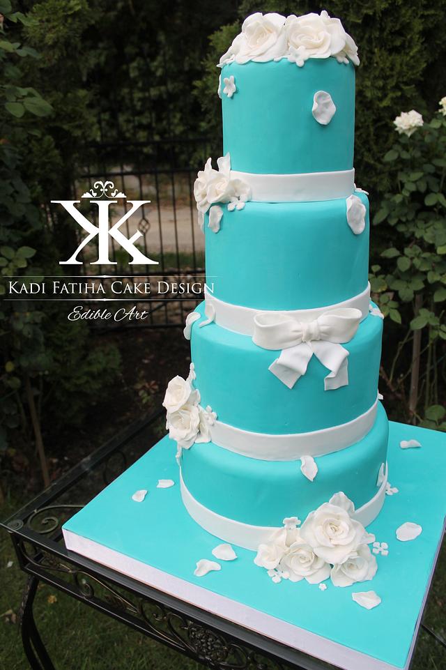 Cake for Tiffany and Co. - Cake by Fatiha Kadi - CakesDecor