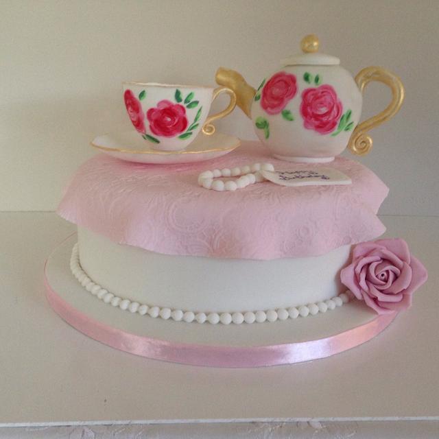 Teacup And Teapot Cake - Decorated Cake By Nikki - Cakesdecor