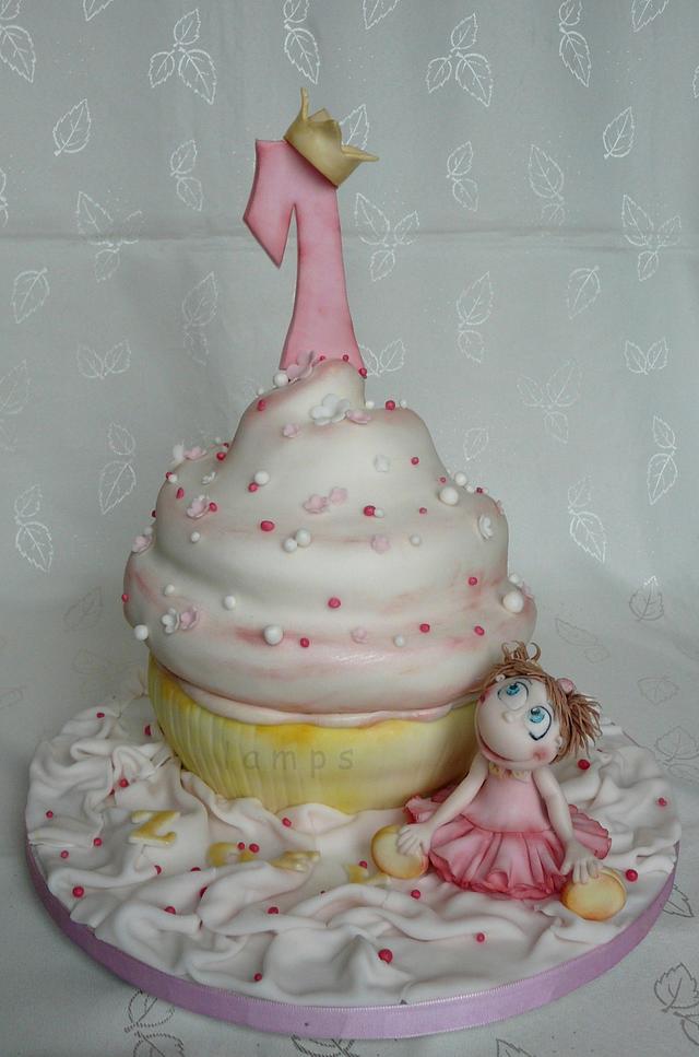 1st birthday cake - Decorated Cake by lamps - CakesDecor