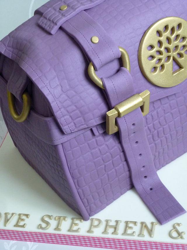 'Mulberry' handbag cake
