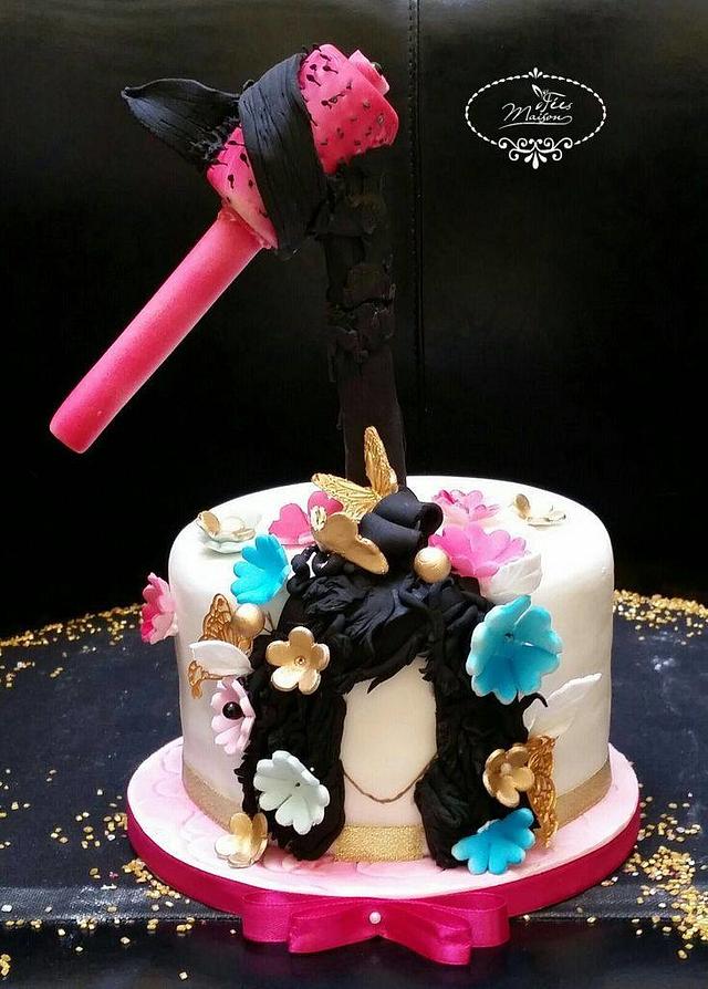 Hairdresser Cake By Fees Maison Ahmadi Cakesdecor