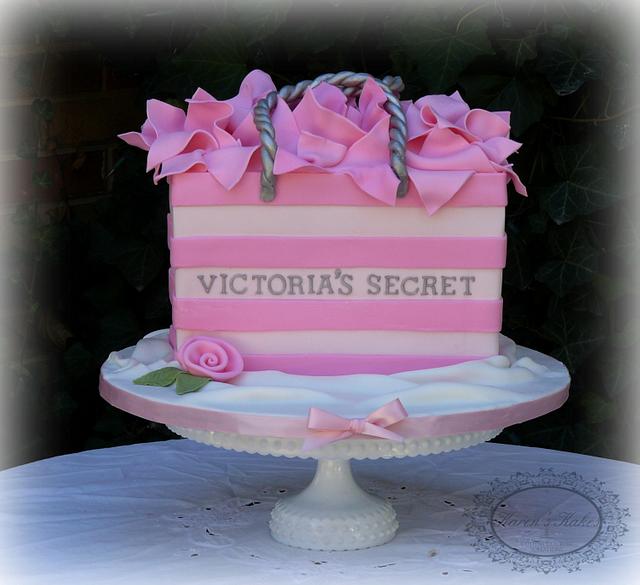 Victoria Secret Birthday Cake, This cake was for the design…