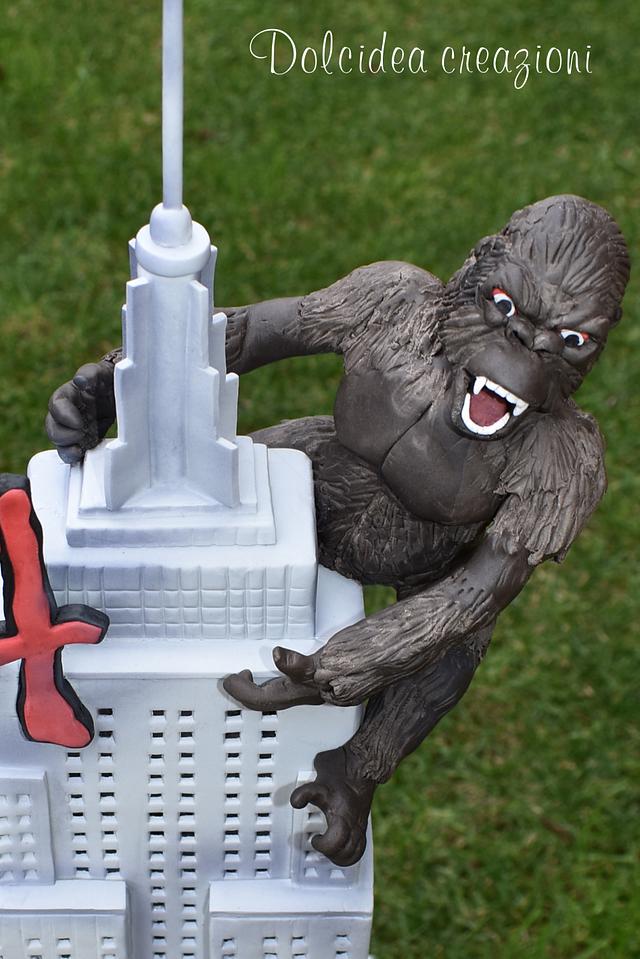 King Kong Cake By Dolcidea Creazioni Cakesdecor