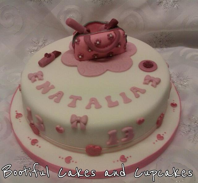 girly-cake-for-13-yr-old-decorated-cake-by-cakesdecor