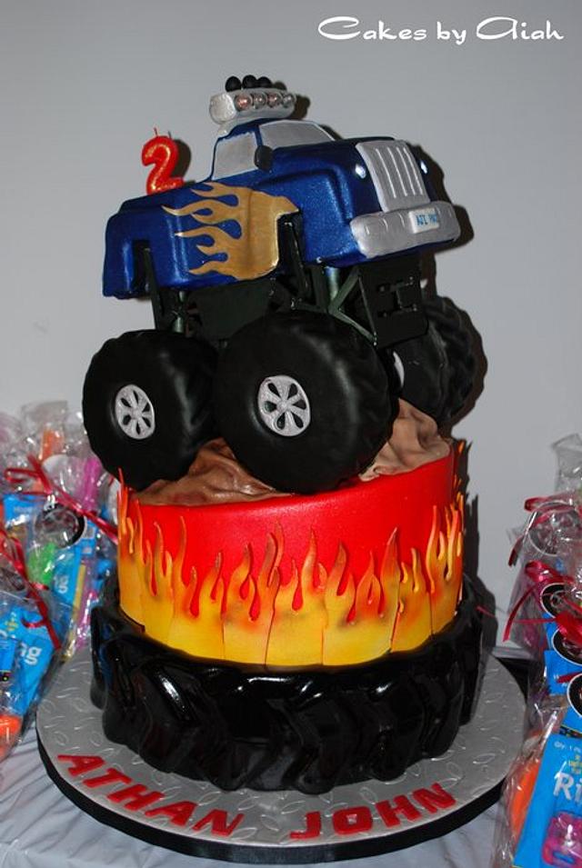 Monster Truck Cake - cake by Aiah - CakesDecor