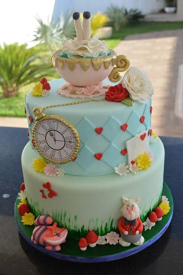 Cake Alice Wonderland Decorated Cake By Marcela Nunes Cakesdecor 1705