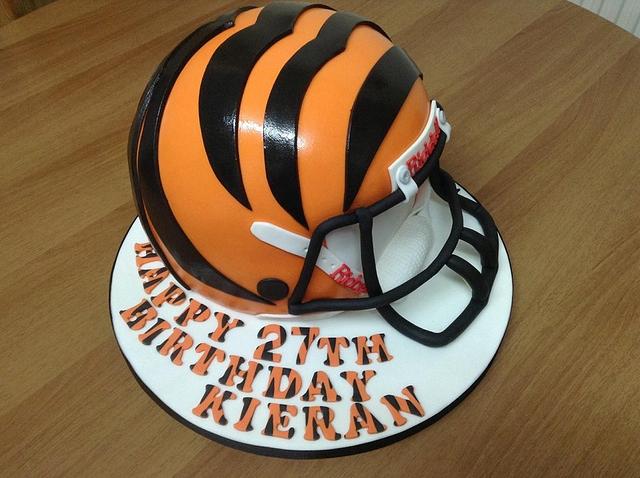 Super Bowl LVI 2022 Cincinnati Bengals Football Helmet Edible Cake