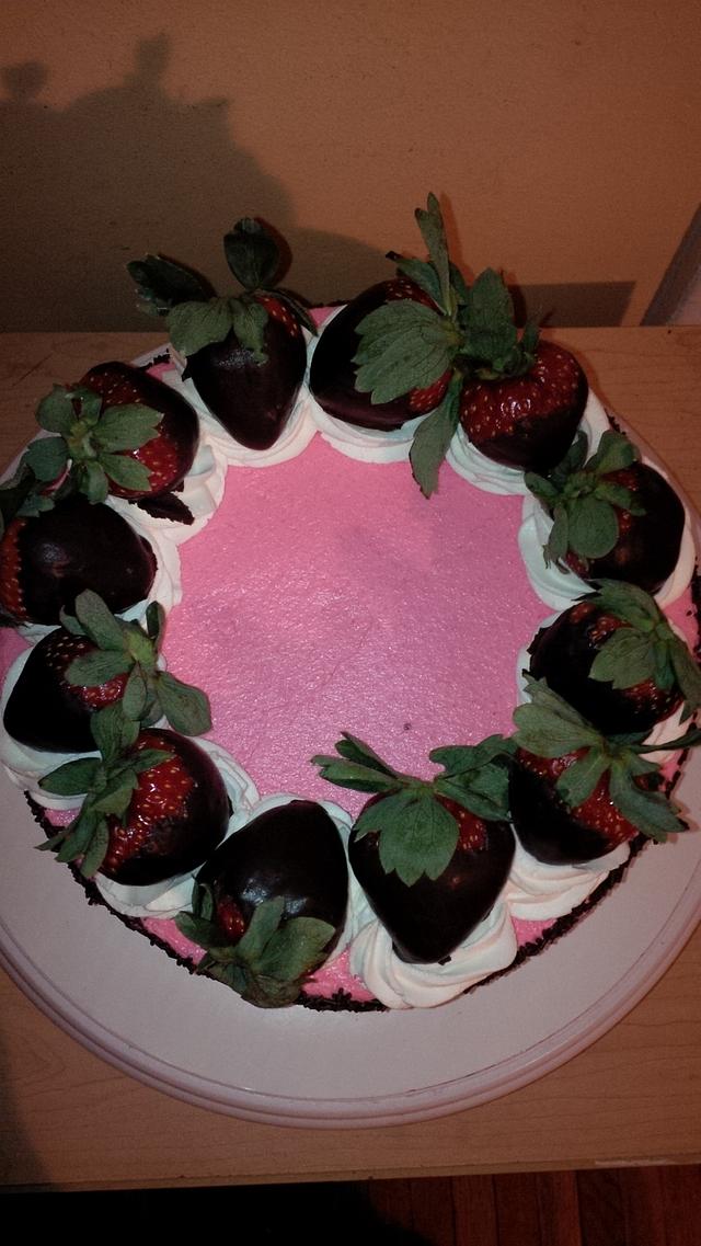 strawberry-chocolate cream cheese cake