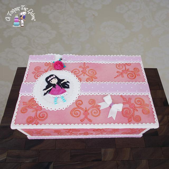 Music Box Cake with Motion