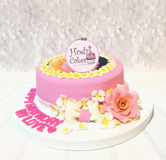 Floral Birthday Cake 🌸🌷🌸 - Decorated Cake by Hend - CakesDecor