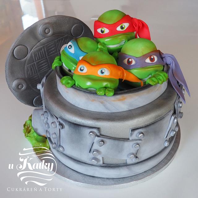 Ninja turtles - Decorated Cake by Katka - CakesDecor