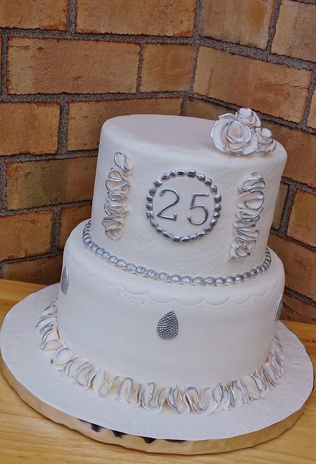 25th. Anniversary - Decorated Cake by Enza - Sweet-E - CakesDecor