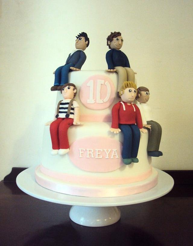 One Direction Cake - Decorated Cake by Cherish Bakery - CakesDecor