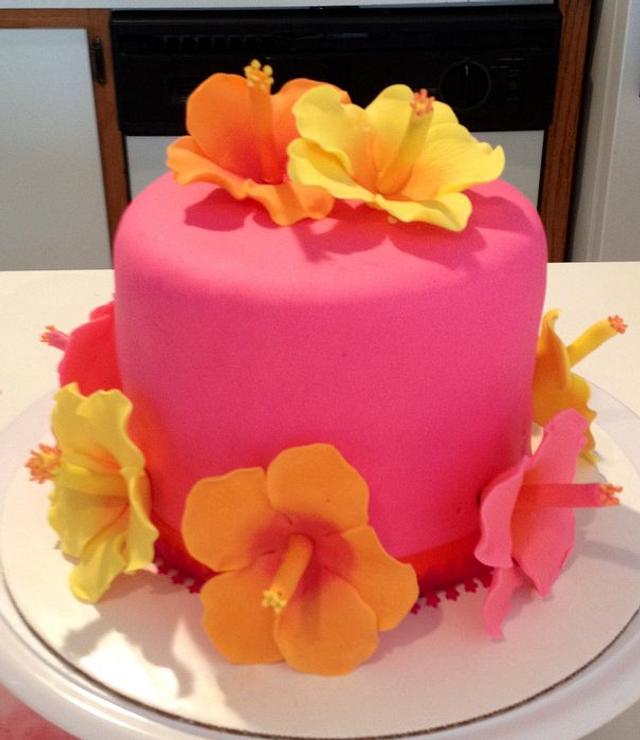 Hibiscus cake - Decorated Cake by Sweet cakes by Jessica - CakesDecor