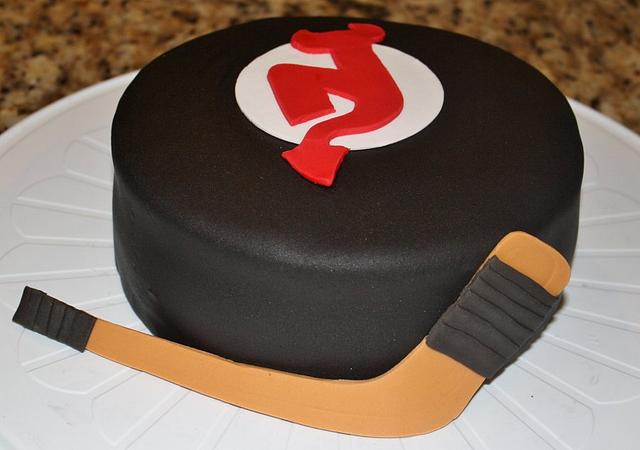 NJ Devils hockey cake - Cake by Lisa - CakesDecor