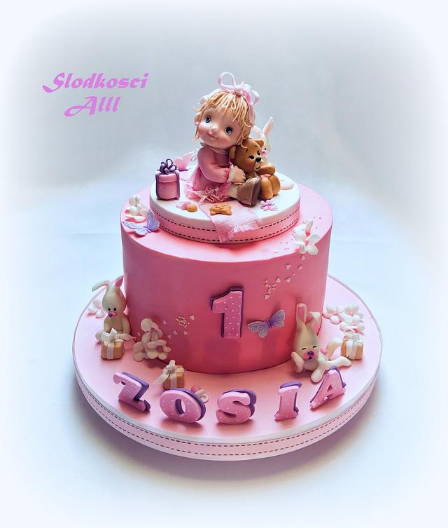 Order Cute Animals First Birthday Cake for Girls Half Kg Online at Best  Price, Free Delivery|IGP Cakes