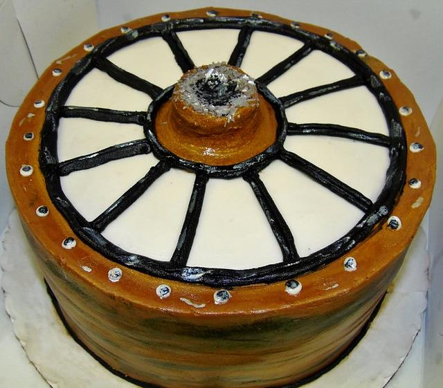 Wagon Wheel in 100% buttercream - Cake by Nancys Fancys - CakesDecor