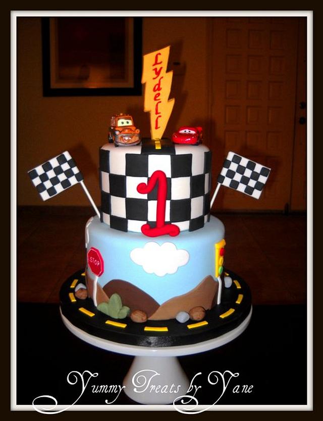 Cars Cake! - Decorated Cake by YummyTreatsbyYane - CakesDecor