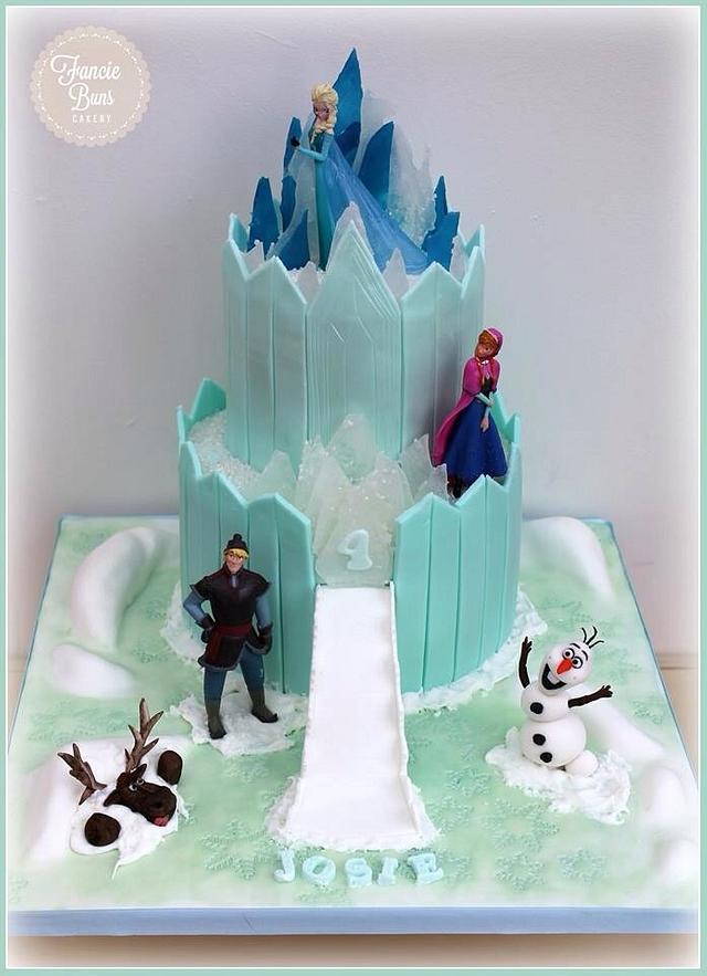 Frozen Castle - Decorated Cake by Fancie Buns - CakesDecor