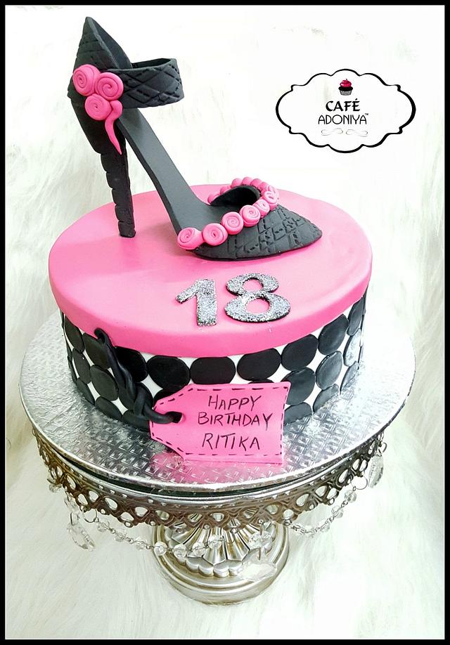 Stiletto! - Decorated Cake by Maaria - CakesDecor