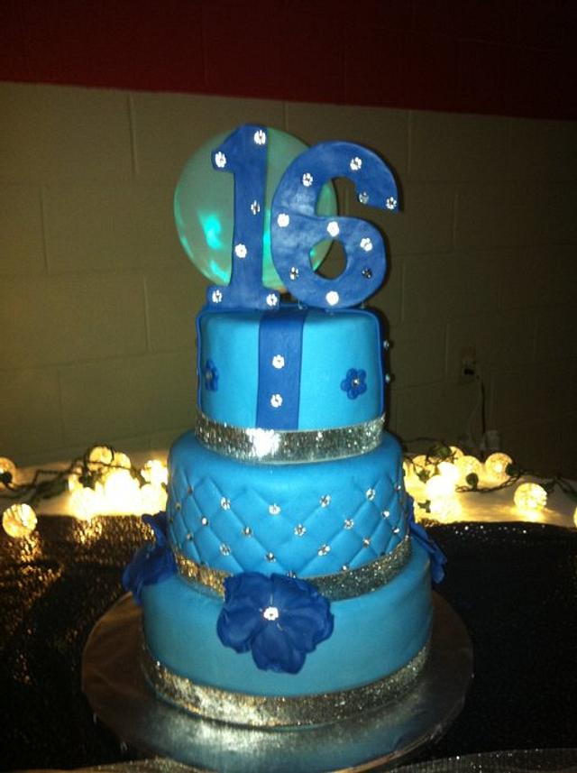 Denim And Diamonds Sweet 16 Cake By Mommyspice3 Cakesdecor 9859