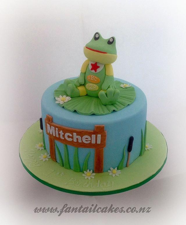 The Frog - Decorated Cake by Fantail Cakes - CakesDecor