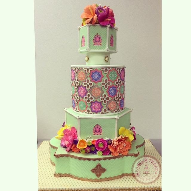 Moroccan | 3 tier wedding cake decorated in a Moroccan style… | Flickr