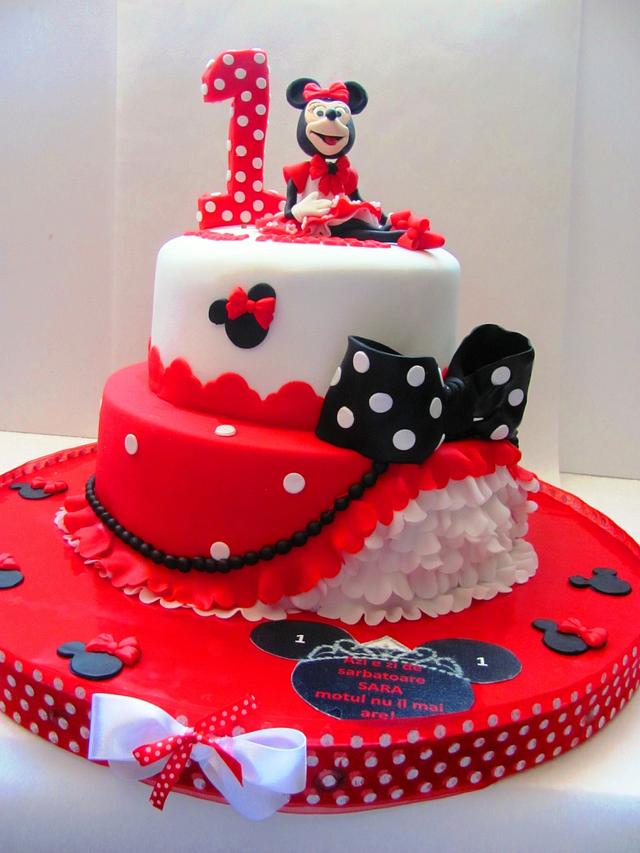 Minnie for a princess... - Decorated Cake by COMANDATORT - CakesDecor