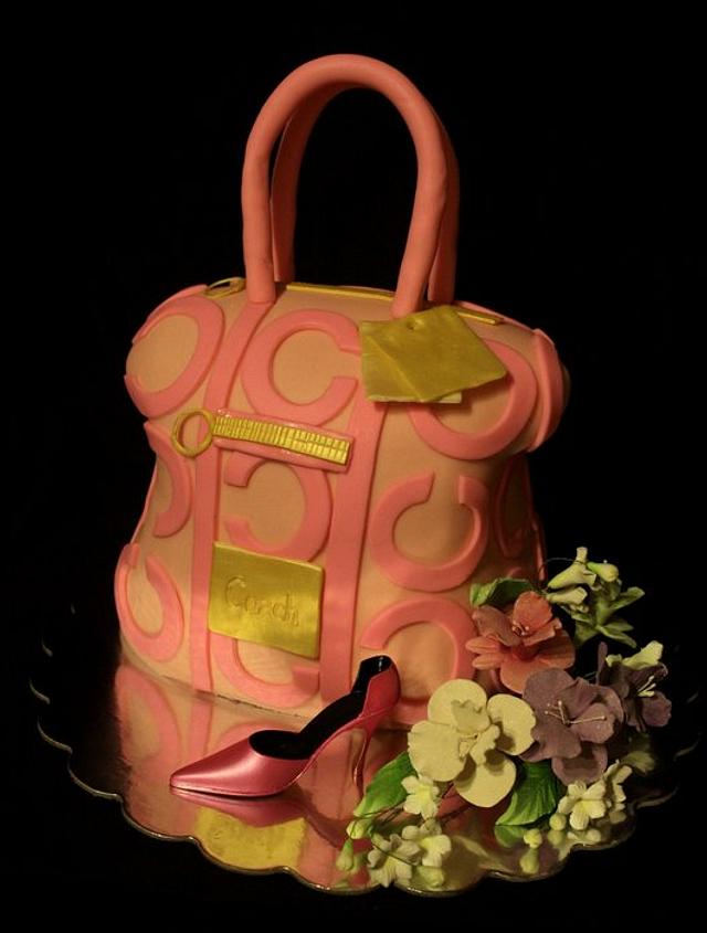 Pink Coach Purse - Cake by Jewell Coleman - CakesDecor