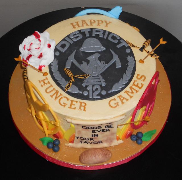 Happy Hunger Games Cake By Pamela Sampson Cakes Cakesdecor