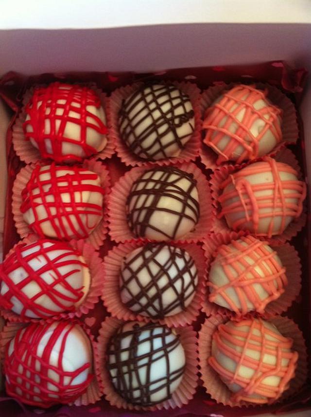 red velvet cake truffles Cake by Jen Scott CakesDecor