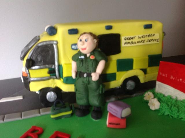 Paramedic student - Decorated Cake by petal - CakesDecor