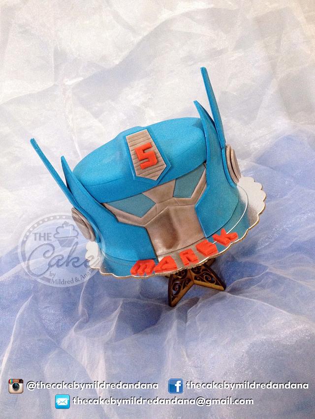 Optimus Prime - Decorated Cake by TheCake by Mildred - CakesDecor