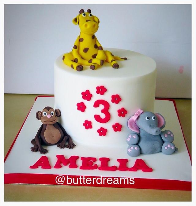 Safari Animal Cake Decorated Cake By Butterdreamscakes CakesDecor Nfzbsxedzklbjaijktgs