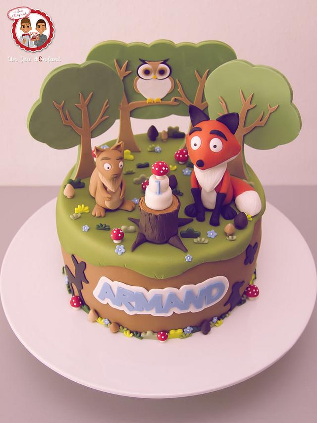 Enchanted Forest Cake - Cake by CAKE RÉVOL - CakesDecor