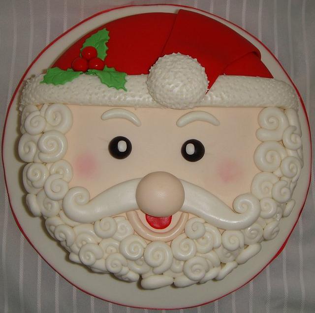 Santa cake - Decorated Cake by Zohreh - CakesDecor