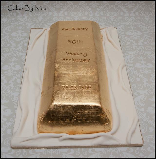 Gold Bar Fruit Cake Decorated Cake by Cakes by Nina CakesDecor