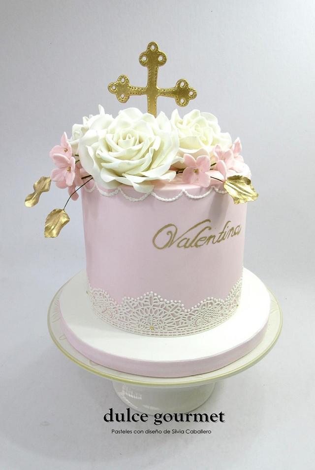 Confirmation cake - Decorated Cake by Silvia Caballero - CakesDecor