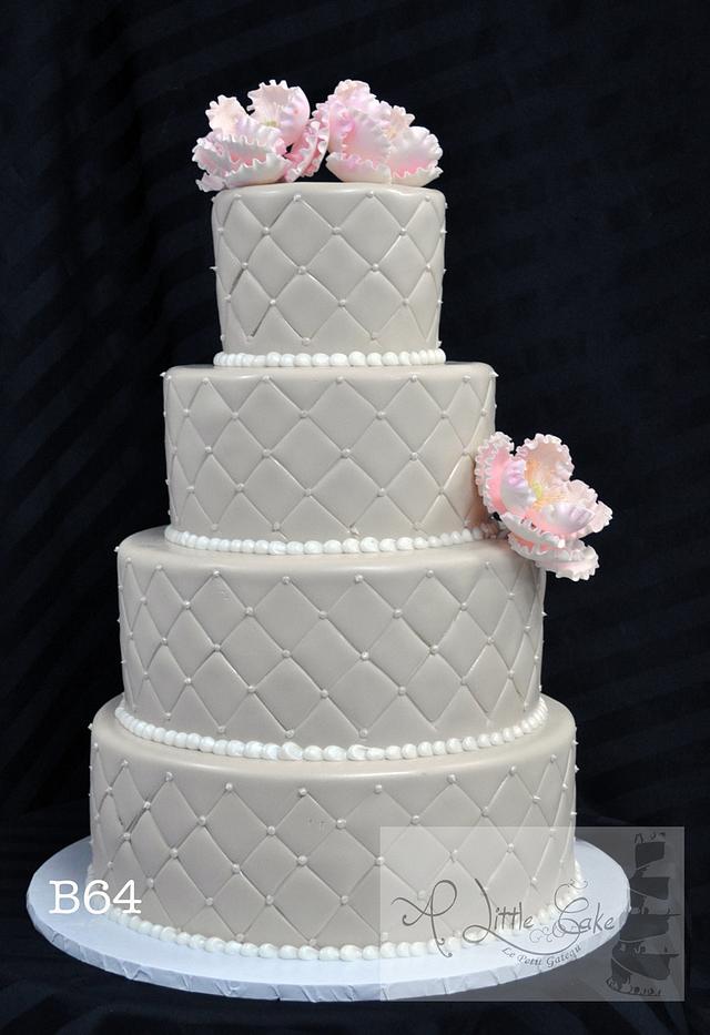 Fondant Wedding Cake Decorated Cake by Leo CakesDecor