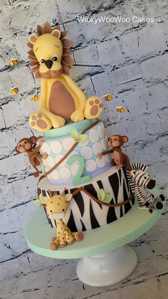 King of the Jungle cake by WickyWooWoo Cakes CakesDecor