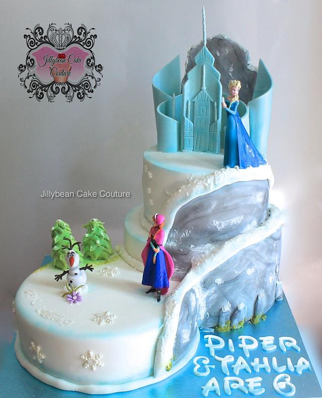 Frozen North Mountain - Decorated Cake by Jillybean Cake - CakesDecor