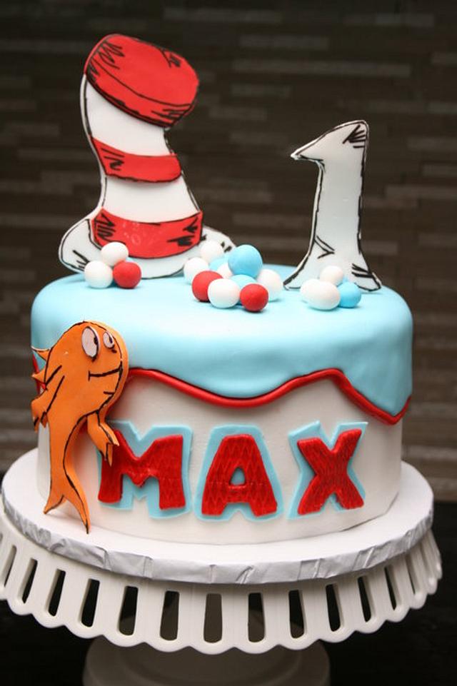 Cat In The Hat Cake By Sweet Cravings Toronto Cakesdecor