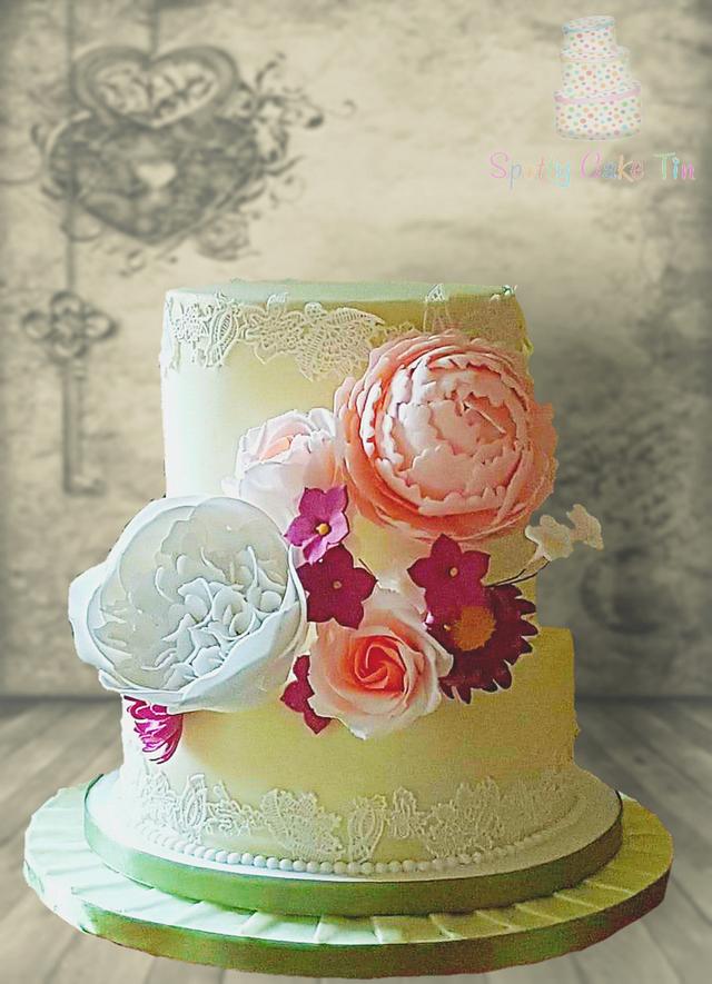 Floral lace cake