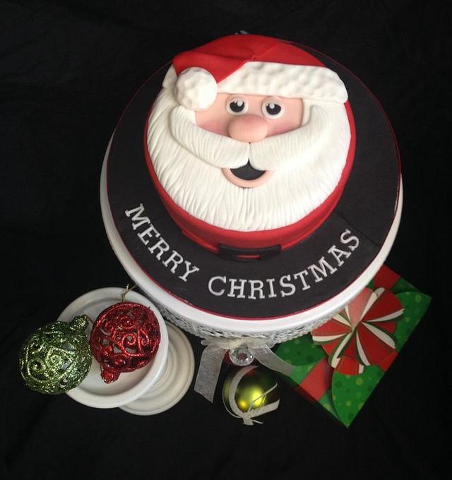 Santa face - Decorated Cake by Jennifer Jeffrey - CakesDecor