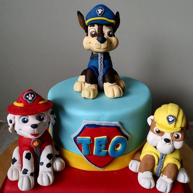 Paw Patrol cake - Decorated Cake by The Curious Patissier - CakesDecor