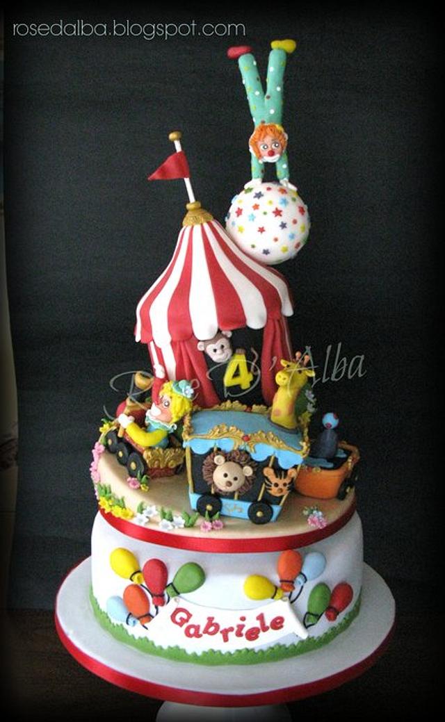 Circus cake - Decorated Cake by Rose D' Alba cake - CakesDecor